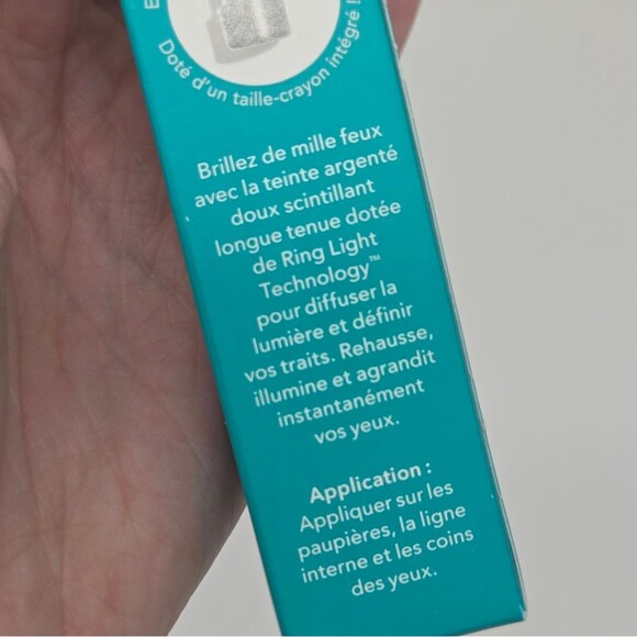 Thrive Causemetics Brilliant Eye Brightener Stick - Racquel Soft Silver Shimmer - Picture 8 of 13